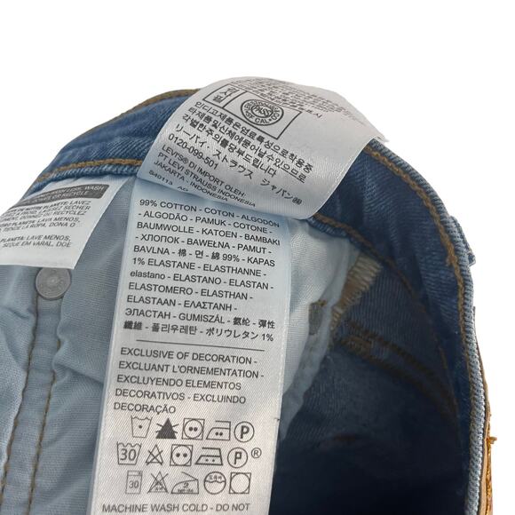 Levi's Women's 501 Size 28 Medium Wash Button Fly Cut‎ Off Denim Shorts - Picture 7 of 7